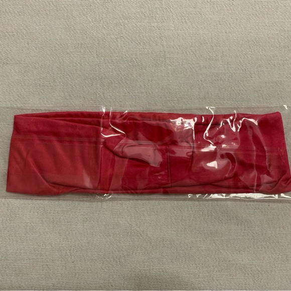 Hamada Headband - Picture 2 of 4